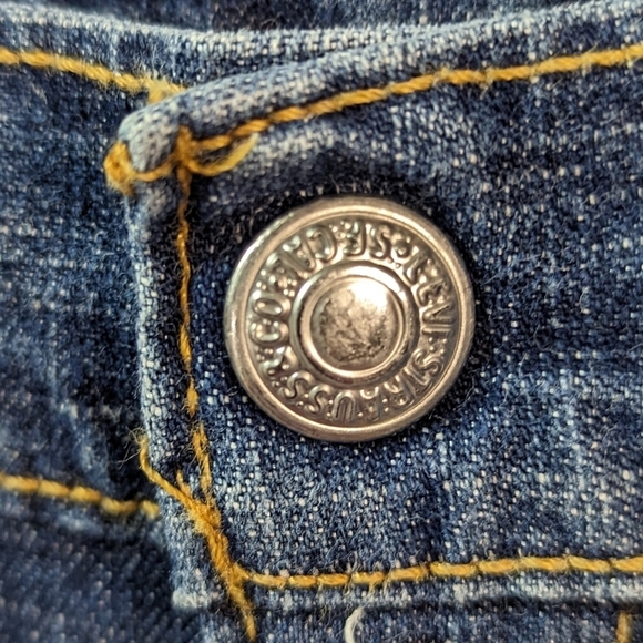 LEVIS OUTBACK Cotton Stretch Flat Front Denim Capris Medium Blue Wash Size 8 Mis - Picture 6 of 14